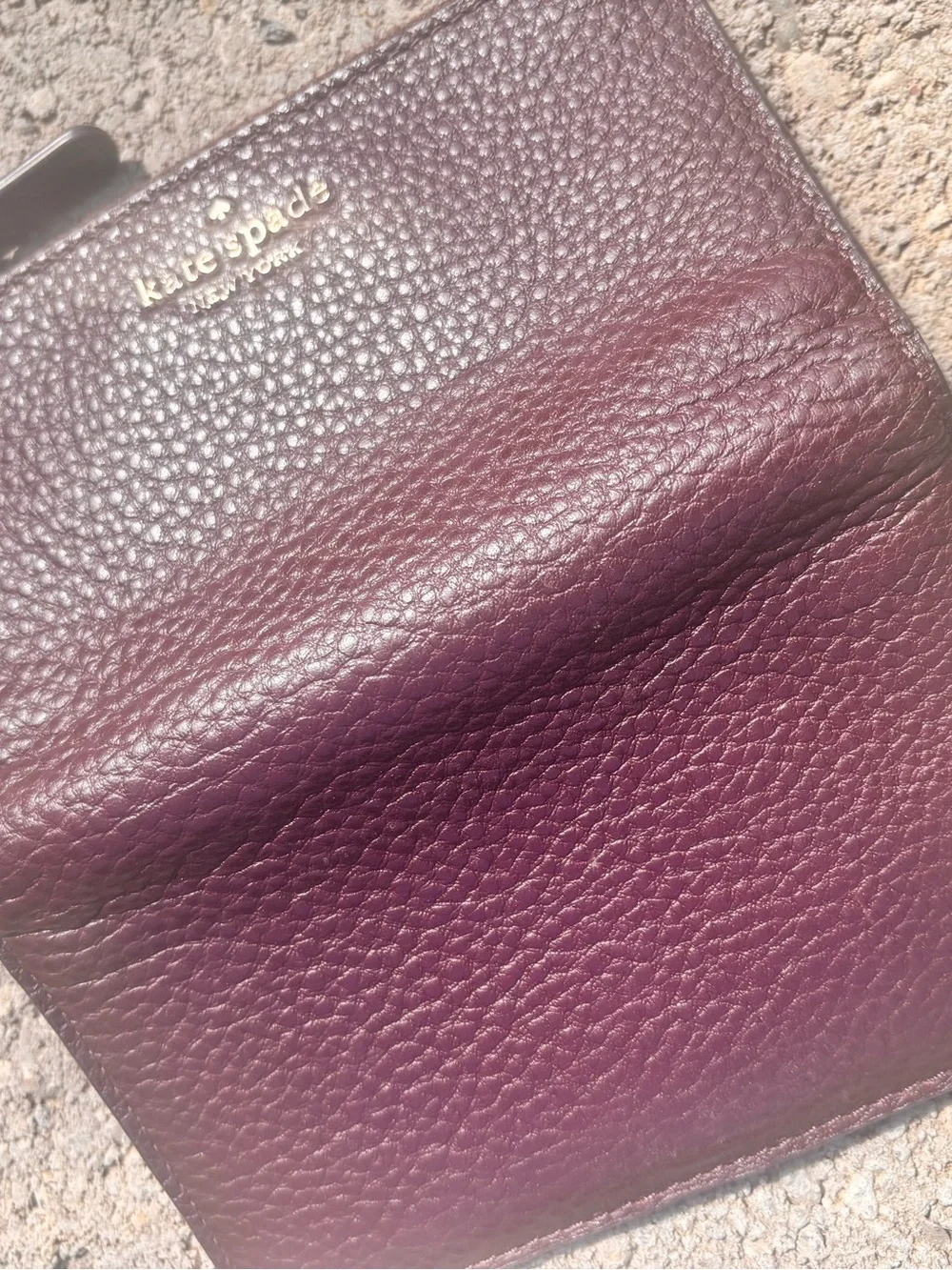 kate spade Pebbled Leather Zip Card Holder in Plum